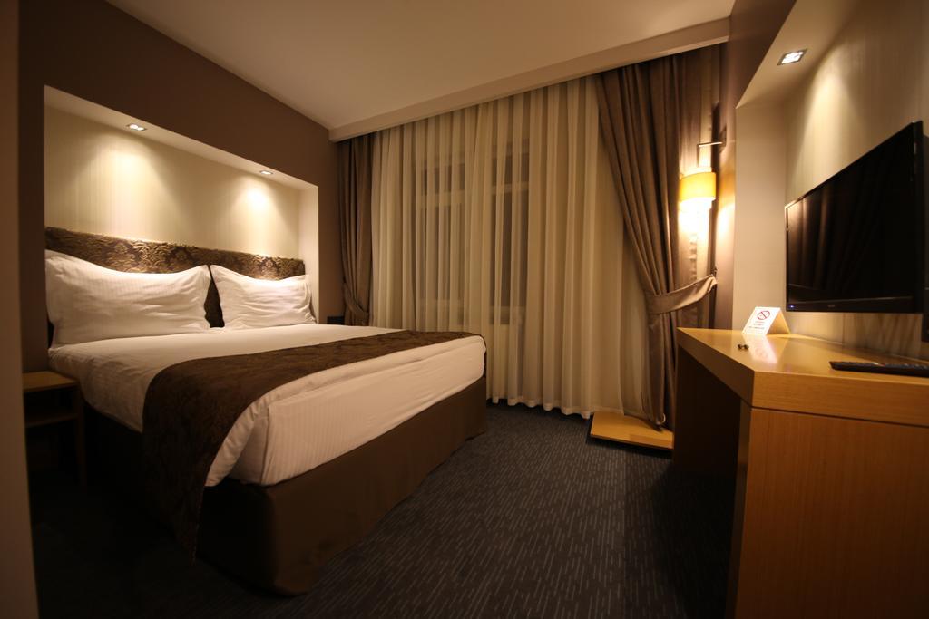 Sapci Prestige Hotel Halic Esterno foto